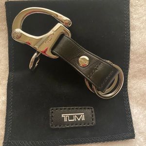 TUMI keychain BRAND NEW
